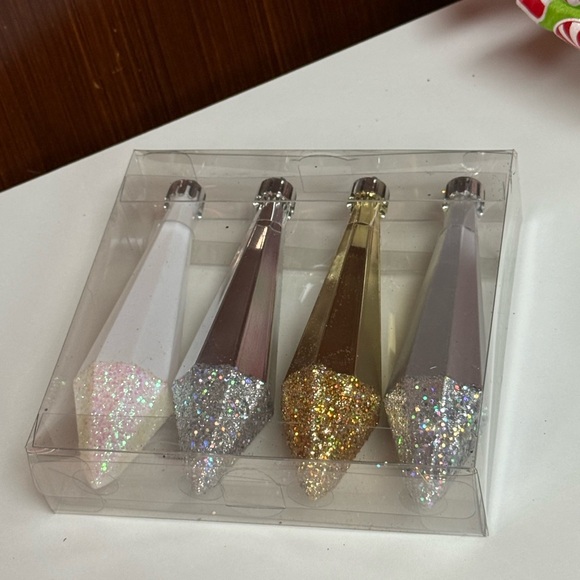 Holiday Cheer Set of Glittery Drops Party Decor Ornaments - Picture 12 of 14